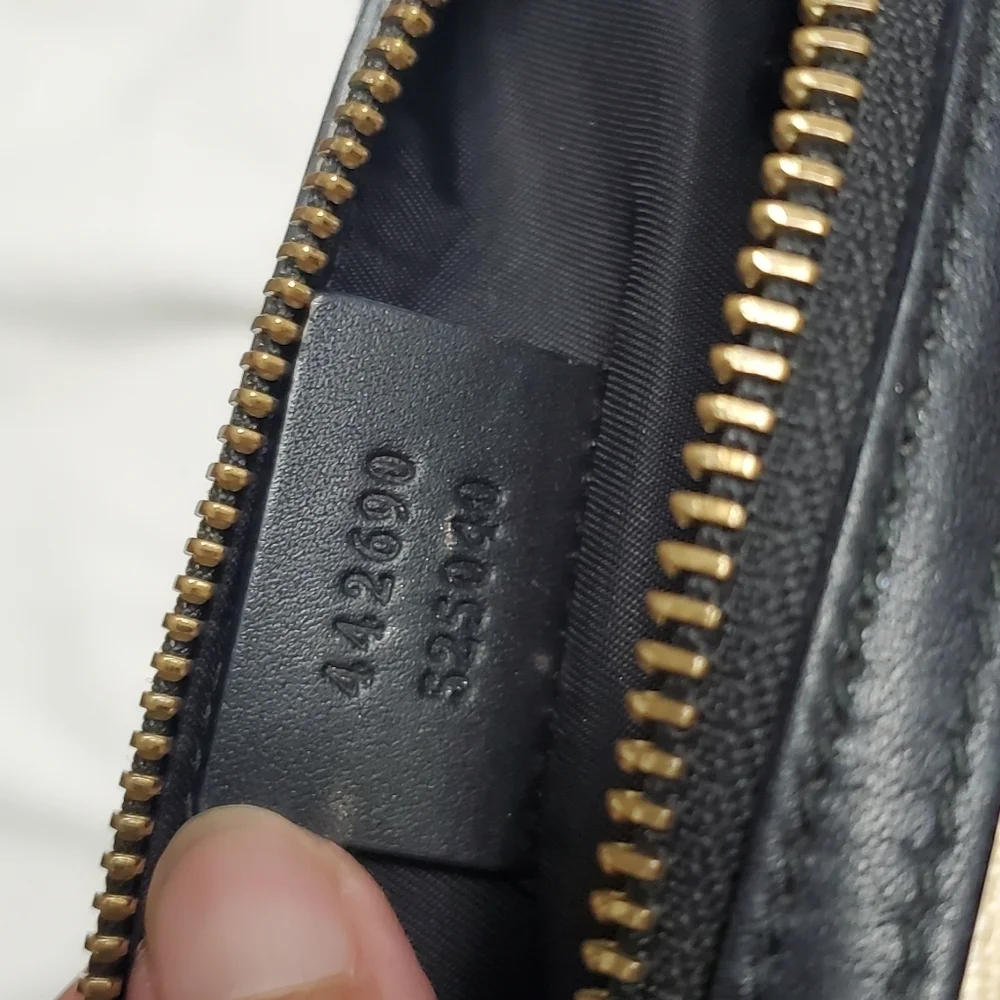 Gucci Floral Canvas Makeup Pouch - Picture 9 of 12